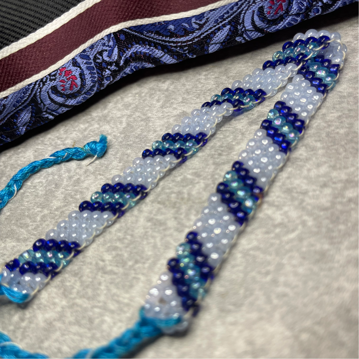 ビーズを一本糸で編んだ・プロミスリング・願いの絆