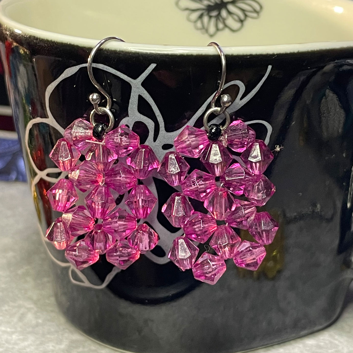 一本糸で編んだビーズの・プレート・ペア・ピアス